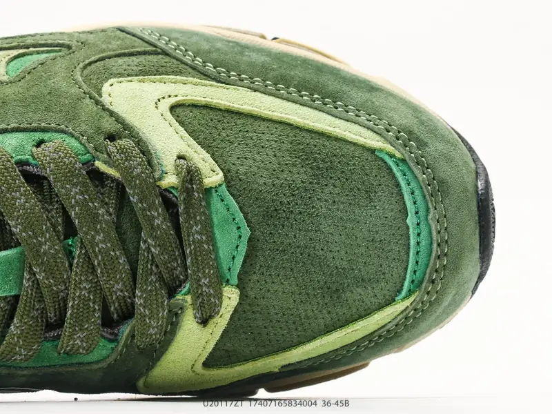 New Balance × KITH NB 2011 自然做旧跑步鞋 男女 U20117ZT #17407165834004